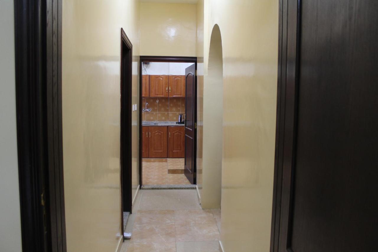 Al Aman Hotel Apartment Al Buraimi Exteriör bild